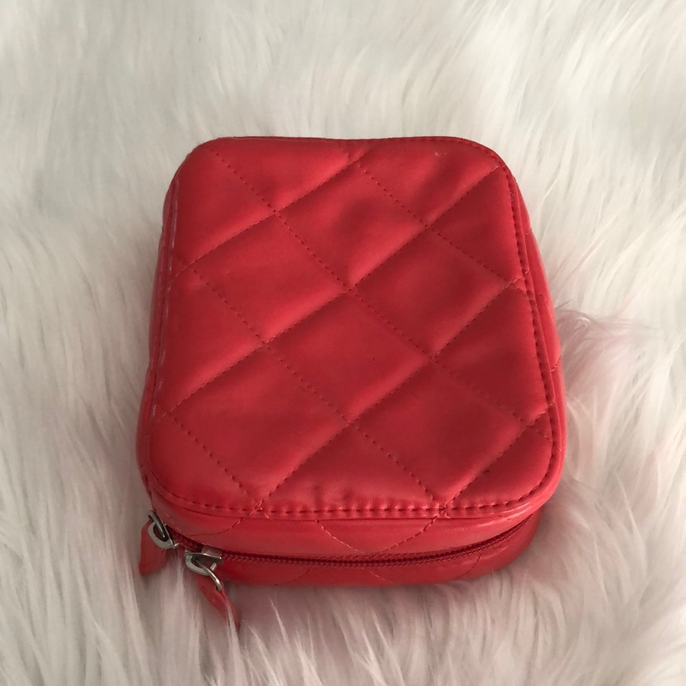 Trish McEvoy Coral Planner